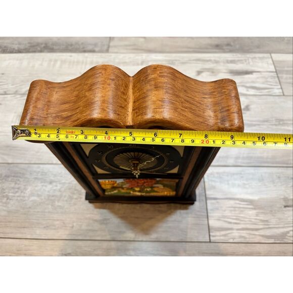 Vintage Ceramic Mantel Clock Hershey Mold Farm Mill Scene - Picture 11 of 13